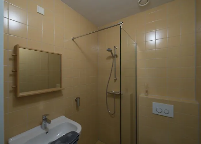 Bed and Breakfast De 3*